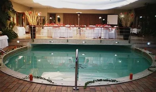 Ruslamere Hotel And Conference Centre Durbanville